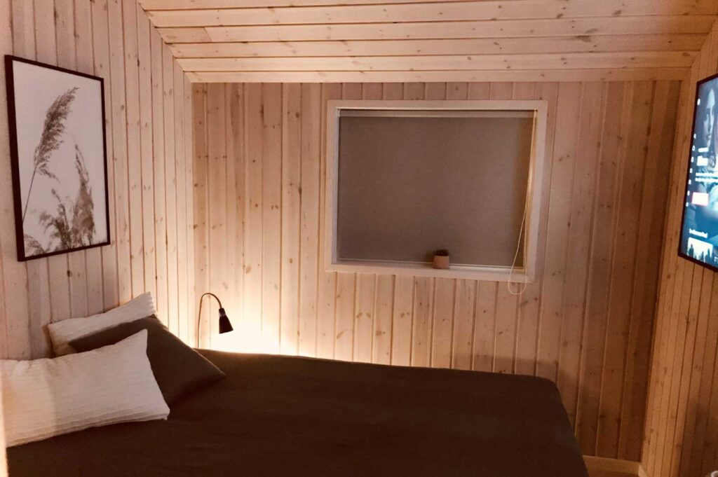 Værelse med TV